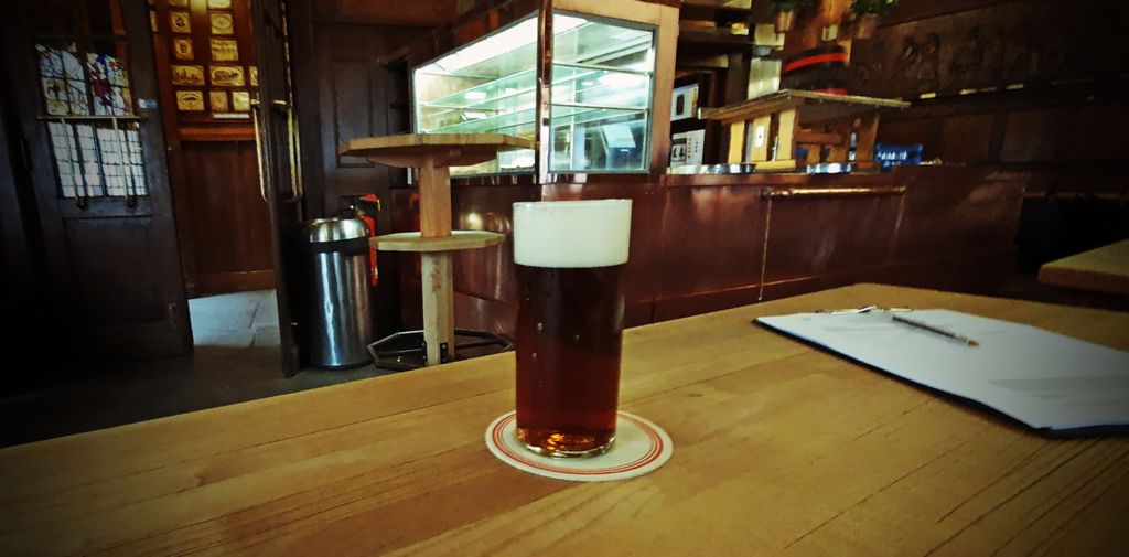Ein Alt in der Uerige Obergärige Hausbrauerei