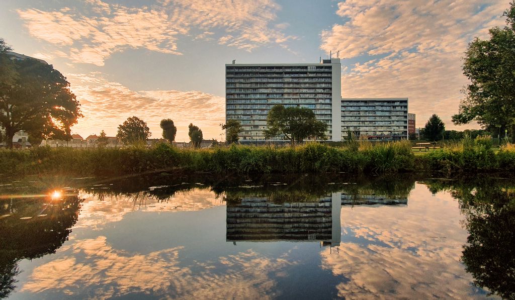 Wasser-Spiegelungen in Roermond