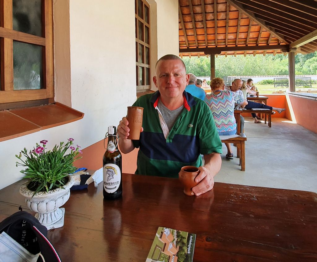 Ein Prost mit Mulsum und Römersud