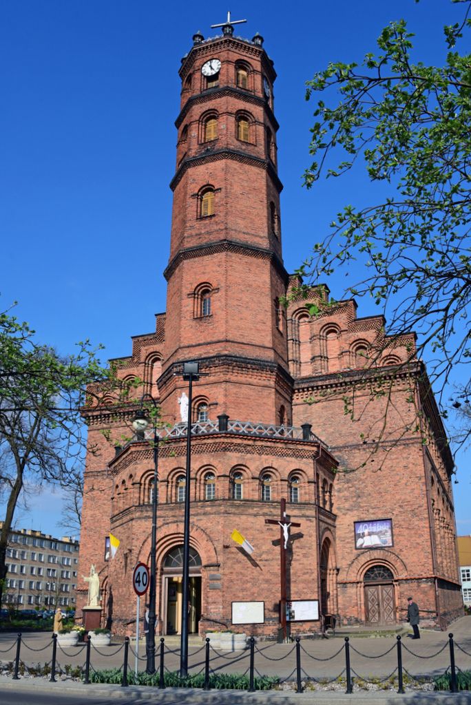 Die St. Antonius Kirche in Neusalz