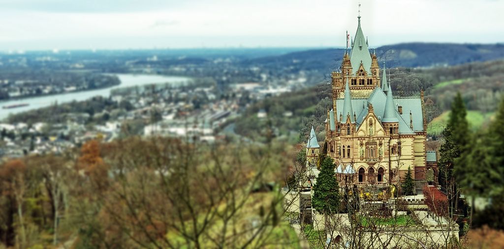 Schloss Drachenburg in Königswinter