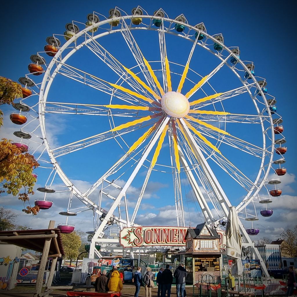 Das Riesenrad auf dem Hochheimer Marktgelände