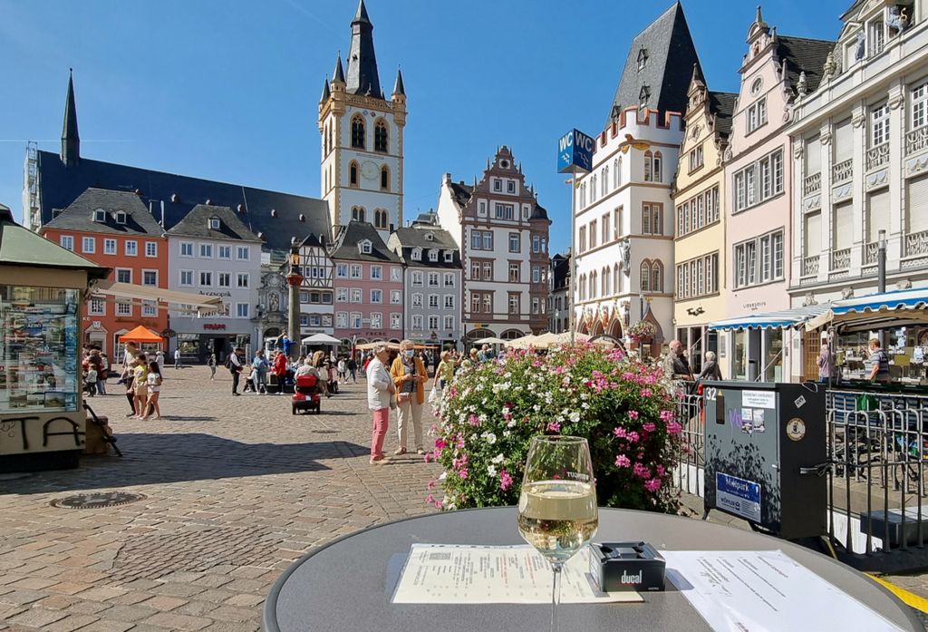 Der Weinprobierstand in Trier