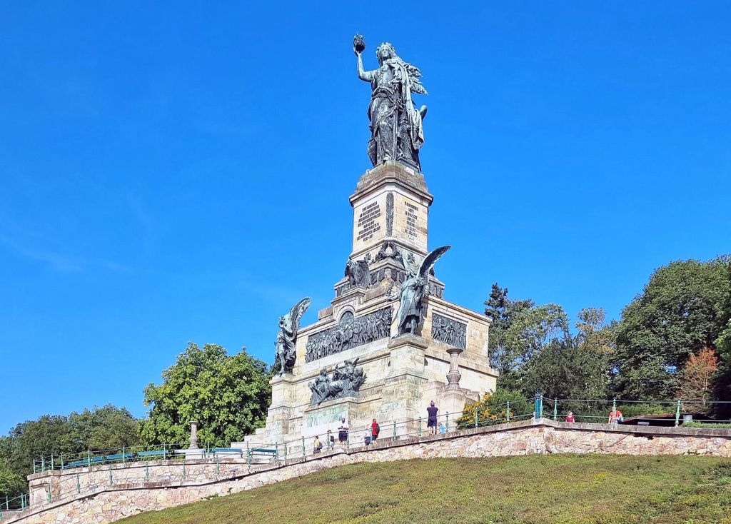 Das Niederwalddenkmal in Rüdesheim am Rhein