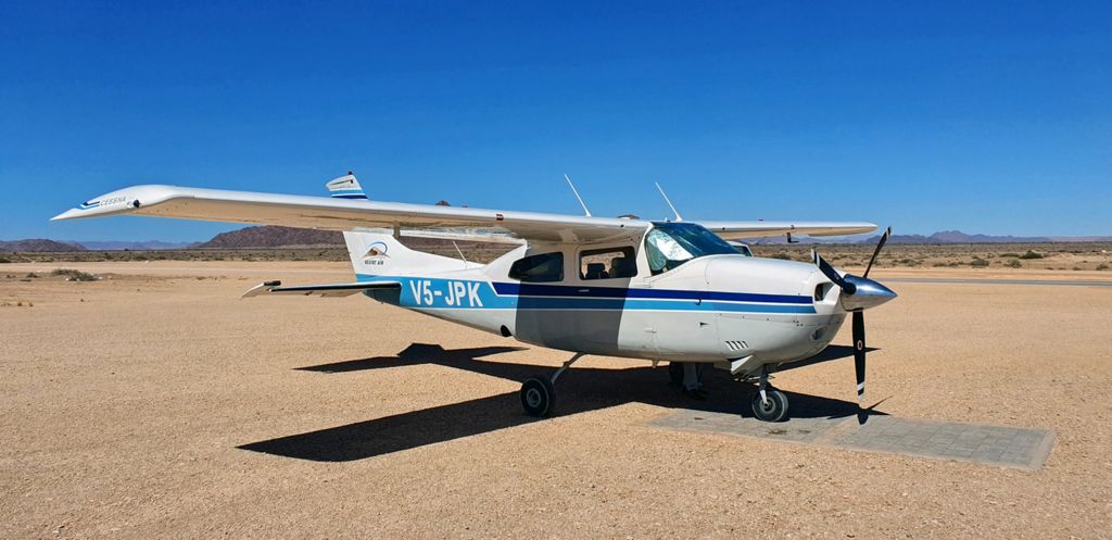 Cessna V5-JPK der Desert Air in Sossusvlei