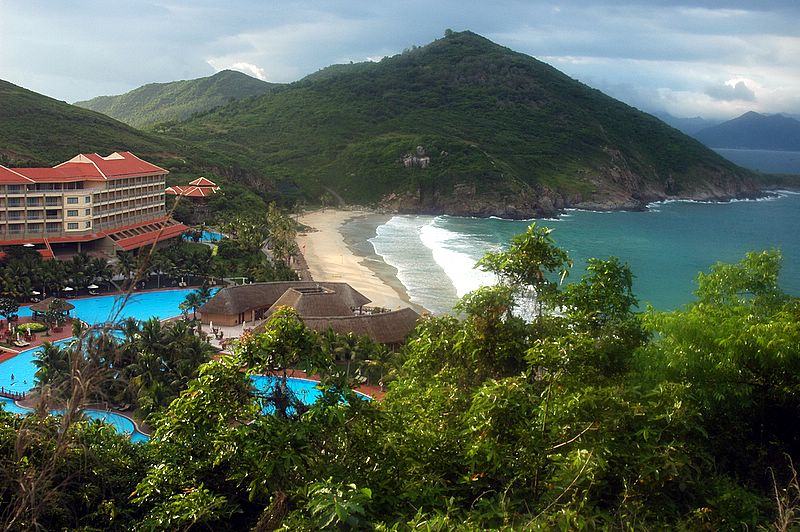 Der Strand vom Sofitel VinPearl Resort in Nha Trang