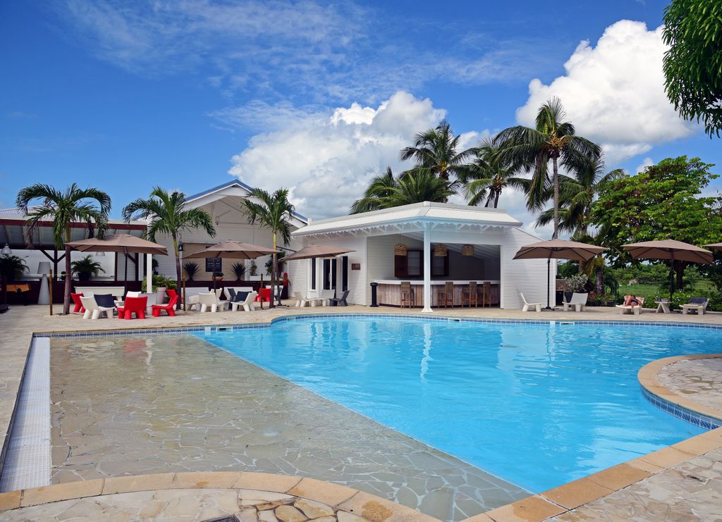 Der Pool vom Hotel Le Relais du Moulin in Guadeloupe