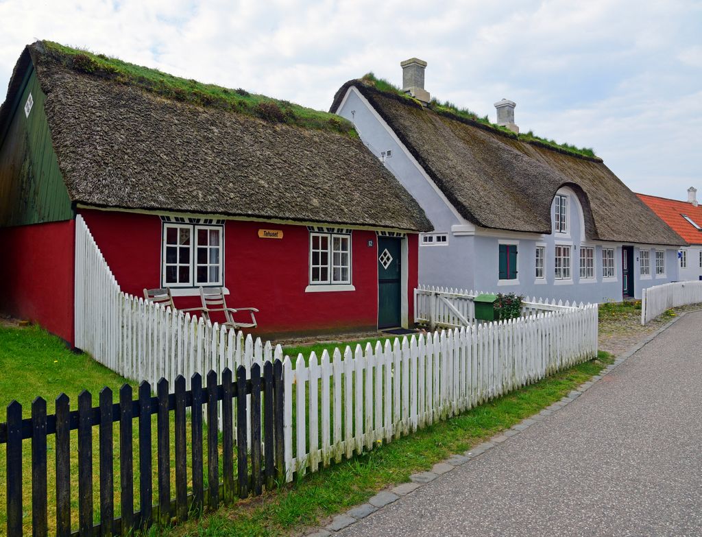 Geb&auml;ude in S&oslash;nderho / Fan&oslash;