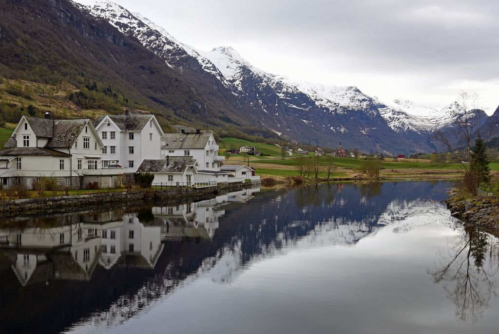 Spiegelungen in Olden