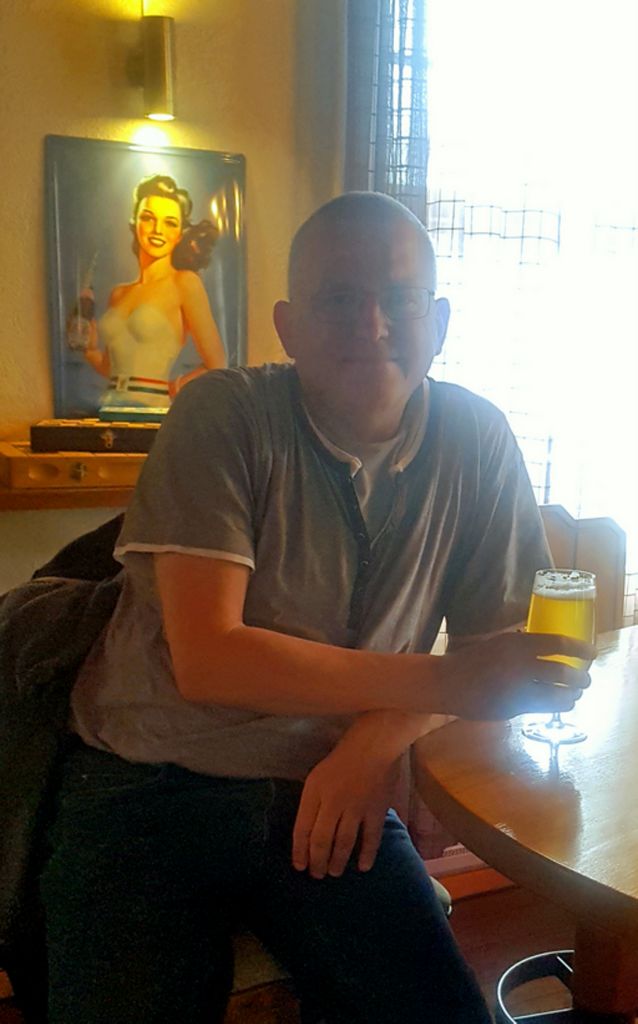 Zinni im Oldener Hafen-Pub