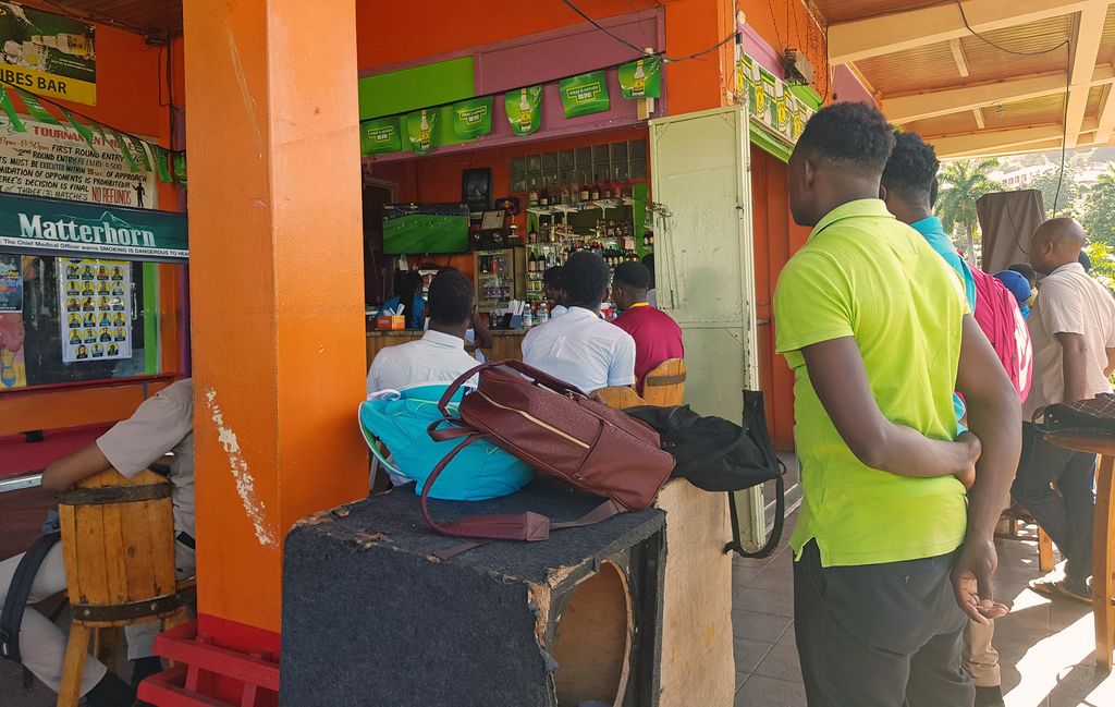 Eine Sports-Bar in Port Antonio
