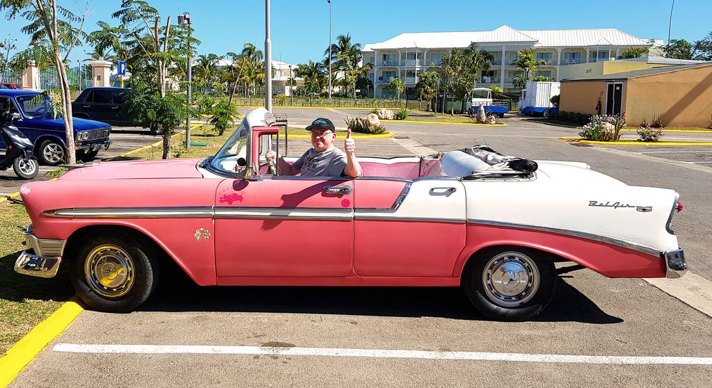Zinni und sein Oldtimer auf Varadero